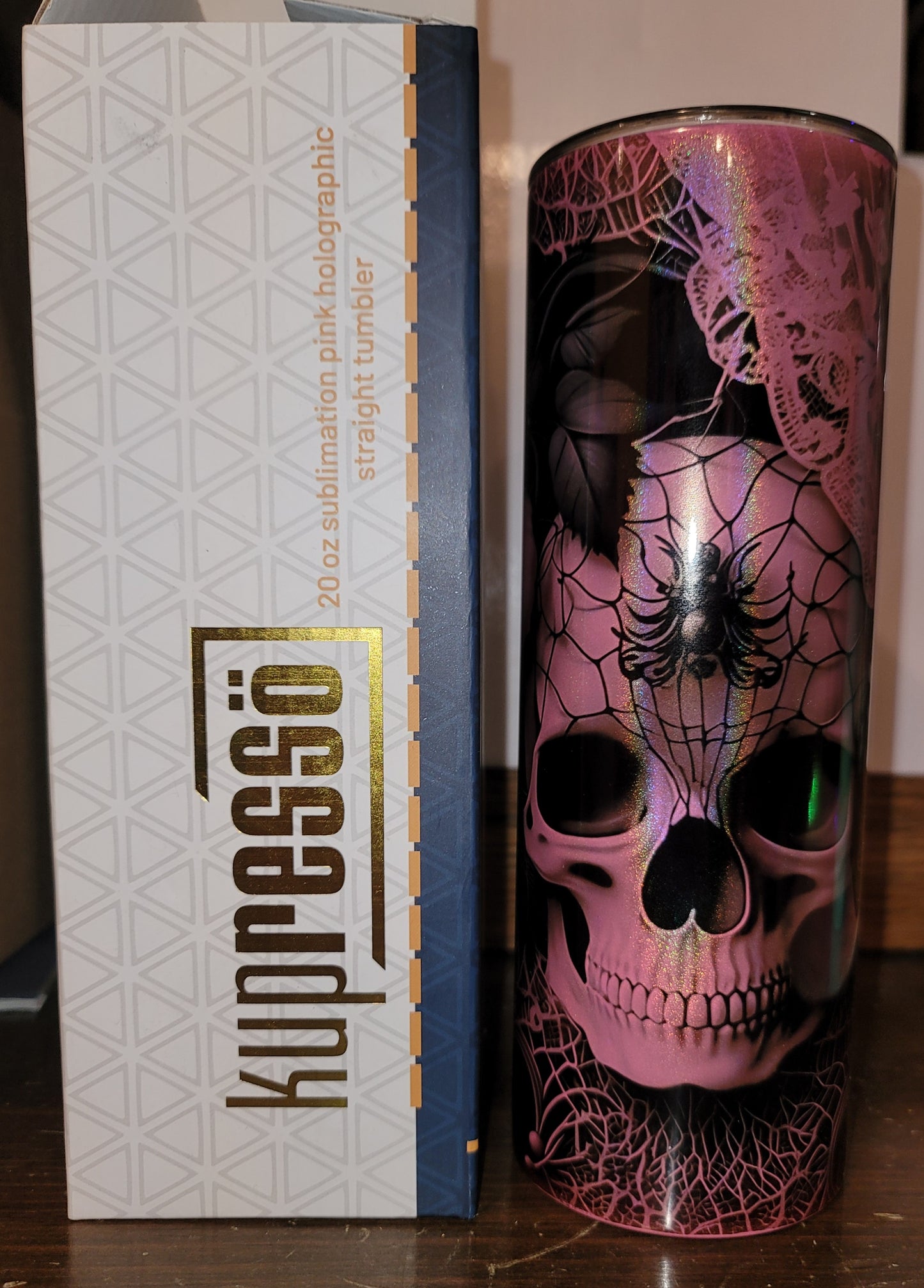20 0z holographic tumbler